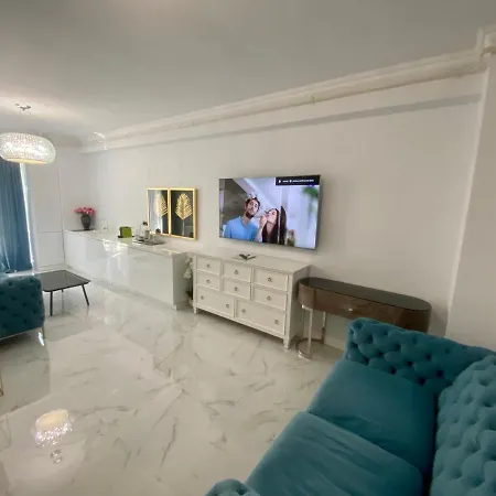 Solid Apartment
