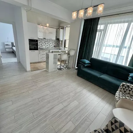 Solid Apartment