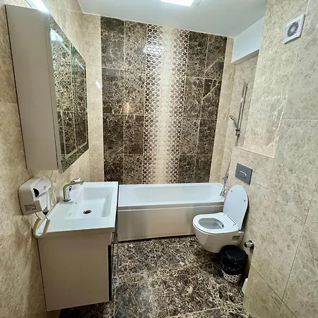 Solid Apartment