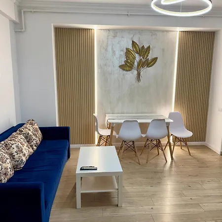 Solid Apartment *