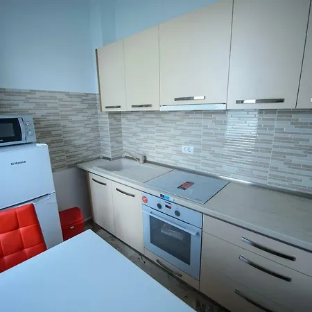 Apartment Solid Mamaia