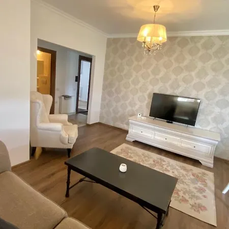 Apartment Solid *